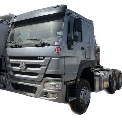 주문 카메라가 장착된 시노트럭 후보 트랙터 트럭 online manufacture